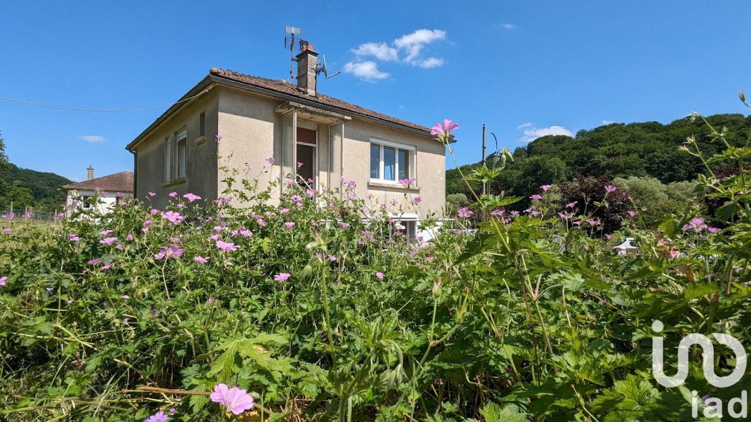 2 chambres Maison à Prémontré, France No. 266066