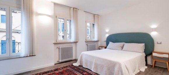 2 bedrooms Apartment in Venice, Italy No. 56731 10