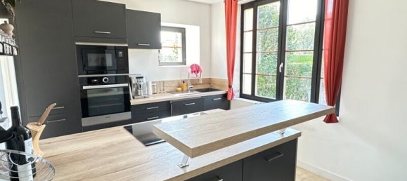 3 bedrooms House in Foulain, France No. 261522 3