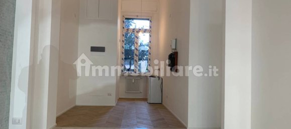 1-Zimmer Gewerbliche Immobilie in Milan, Italy, Nr. 294713 10