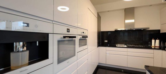 8-Zimmer Villa in Kaulsdorf, Germany, Nr. 295905 12