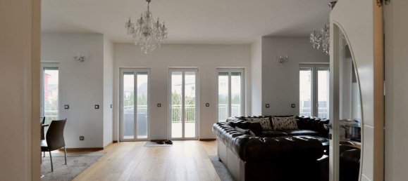 8-Zimmer Villa in Kaulsdorf, Germany, Nr. 295905 6