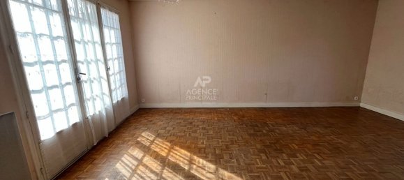 3 bedrooms House in Osny, France No. 167721 4