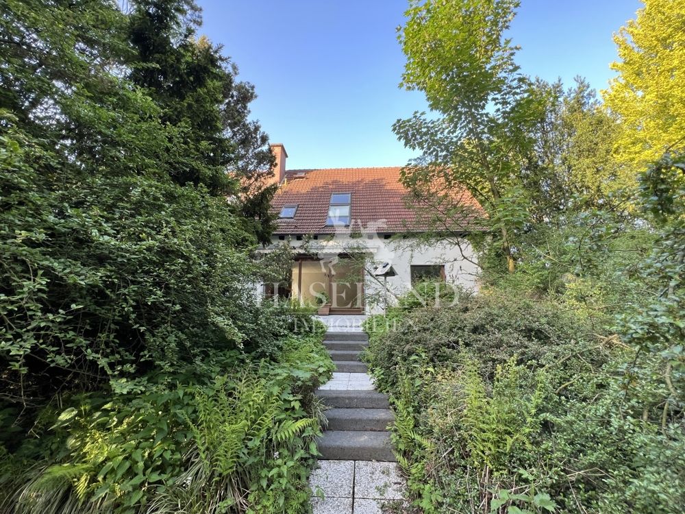 Moradia em banda de 9 divisões em Osnabruck, Germany N.º 191348