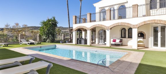 4 chambres Villa à Estepona, Spain No. 130827 4