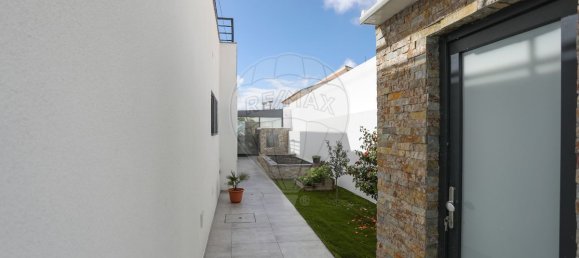 3 bedrooms House in Odivelas, Portugal No. 42326 8
