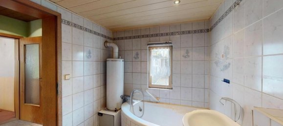 4-salle Maison de ville à Saalekreis, Germany No. 61594 10