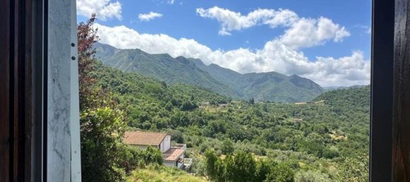 6 rooms House in Casola in Lunigiana, Italy No. 261559 11