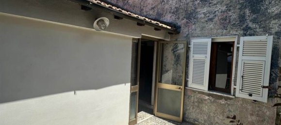 6 rooms House in Casola in Lunigiana, Italy No. 261559 26