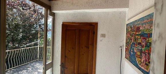 6 rooms House in Casola in Lunigiana, Italy No. 261559 13