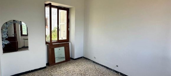 6 rooms House in Casola in Lunigiana, Italy No. 261559 6