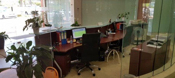 2 bedrooms Commercial property in Estepona, Spain No. 2942 9