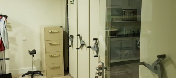 2 bedrooms Commercial property in Estepona, Spain No. 2942 4