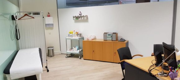 2 bedrooms Commercial property in Estepona, Spain No. 2942 5