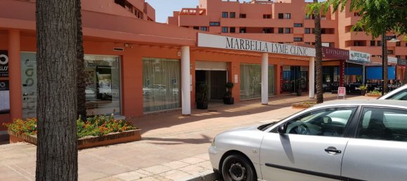 2 bedrooms Commercial property in Estepona, Spain No. 2942 2