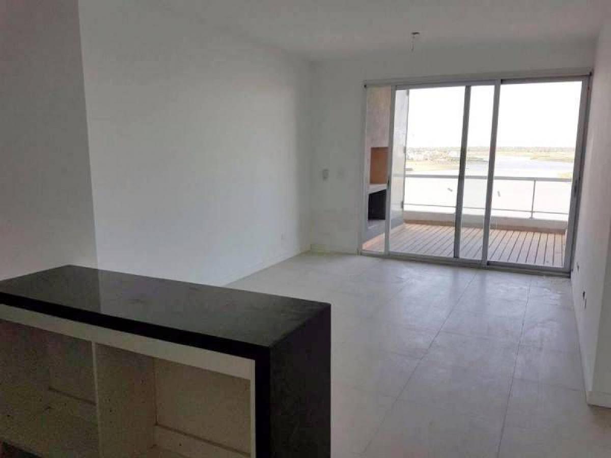 Studio in Tigre, Argentina No. 4112