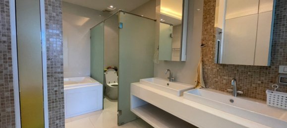 2 rooms Apartment for sale in Pattaya, Chonburi, Eastern Thailand, Thailand № 62758 3