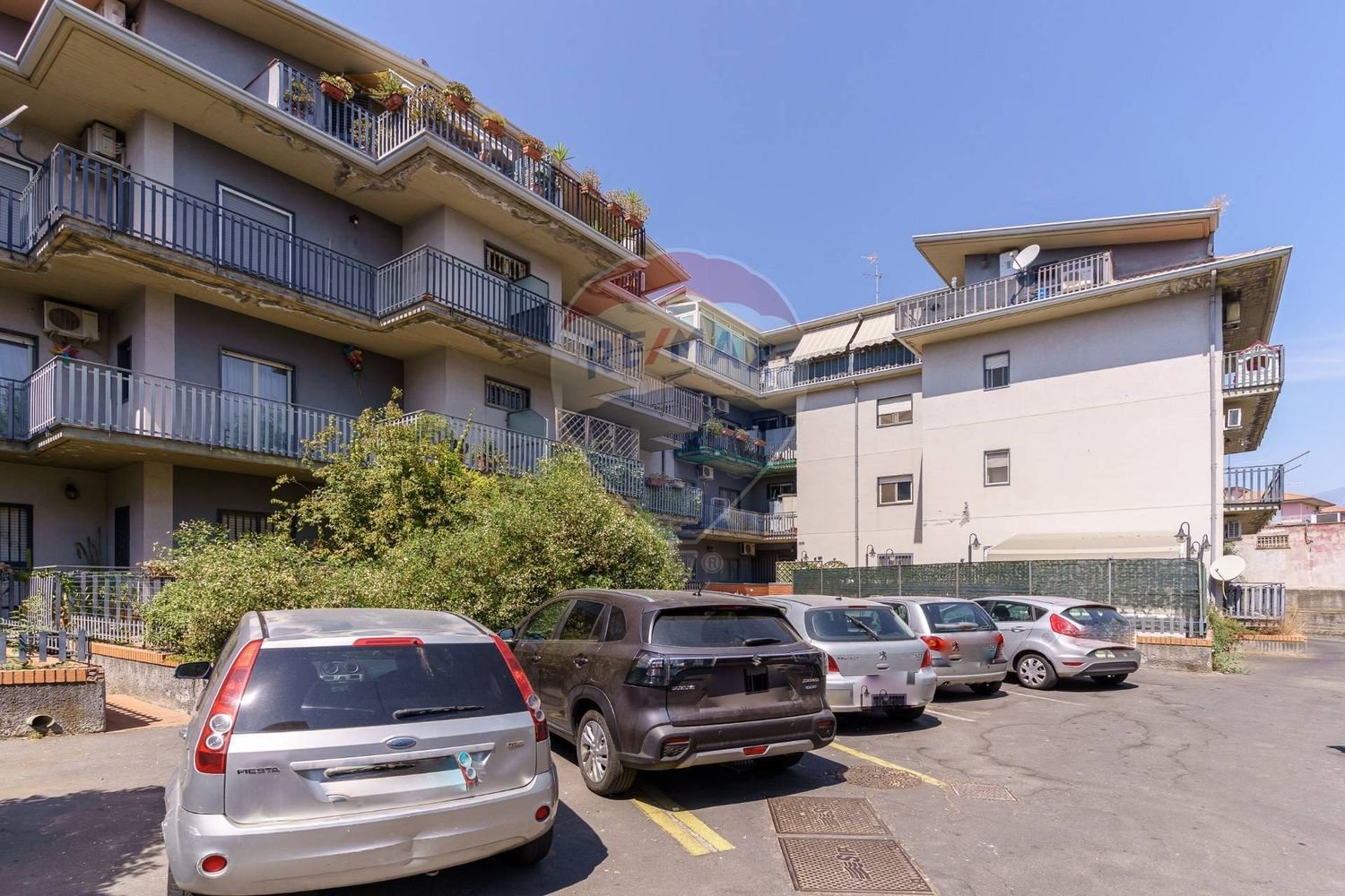 5 غرف نوم شقة في Catania, Italy رقم 389082