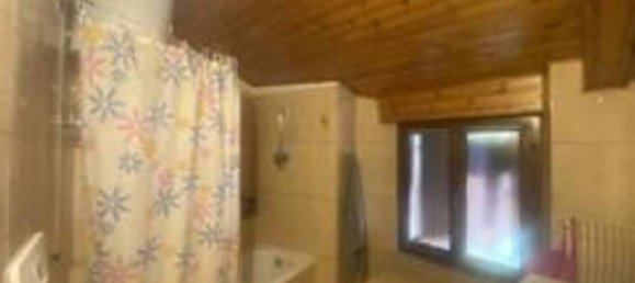 3-salle Appartement à Cavedine, Italy No. 305317 4