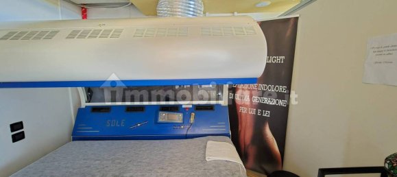 Imóvel comercial de 4 divisões em Albano Sant'Alessandro, Italy N.º 90661 12