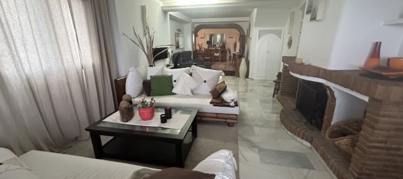 Apartamento de 3 dormitorios en Mijas, Spain No. 132241 24