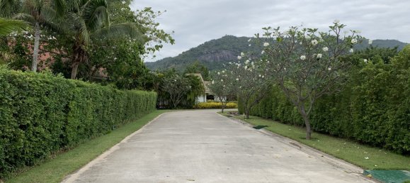  Commercial property in Hua Hin, Thailand No. 6851 7