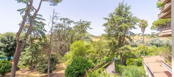 5 rooms Apartment in Rome, Italy No. 283953 12