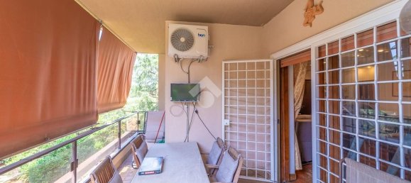 5 rooms Apartment in Rome, Italy No. 283953 3