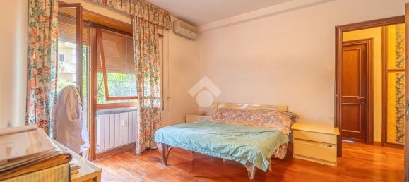 5 rooms Apartment in Rome, Italy No. 283953 22