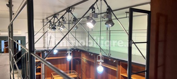 Коммерческая недвижимость с 3 комнатами в Джоя дель Колле, Италия № 75906 12