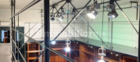 Коммерческая недвижимость с 3 комнатами в Джоя дель Колле, Италия № 75906 10