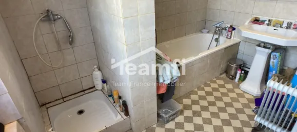 3 chambres Maison à Issoudun, France No. 321873 11