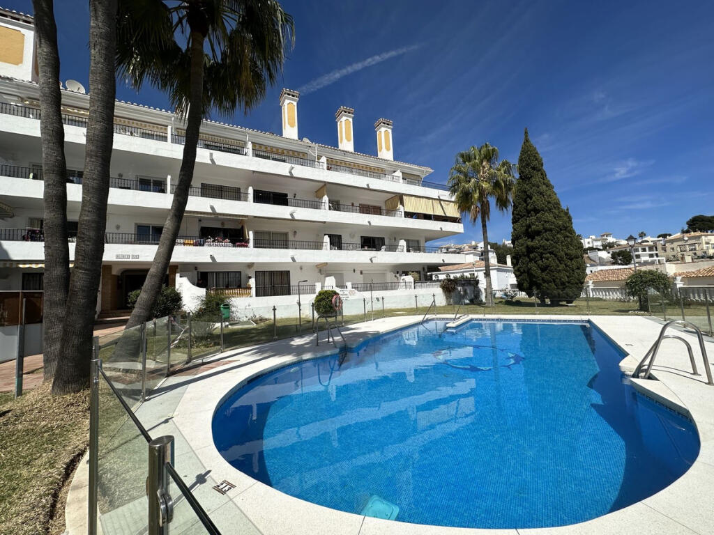 Ático de 3 dormitorios en Mijas, Spain No. 185272