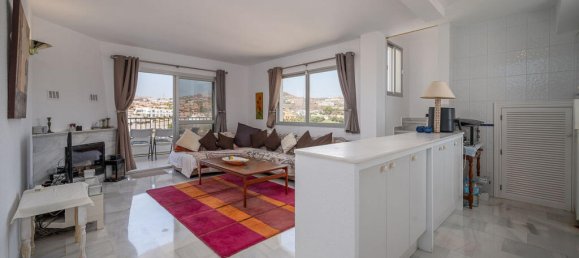 Ático de 3 dormitorios en Mijas, Spain No. 185272 2