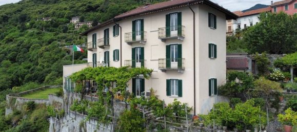 8 غرف نوم فيلا في Cannero Riviera, Italy رقم 172794 3