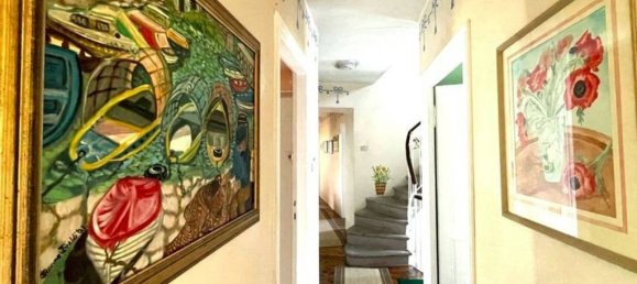 8 غرف نوم فيلا في Cannero Riviera, Italy رقم 172794 9