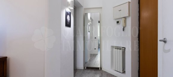 3 bedrooms Apartment in Rome, Italy No. 377579 7