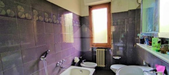5 rooms Apartment in Greve in Chianti, Italy No. 358626 11