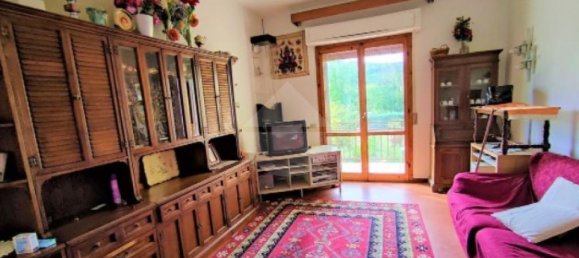 5 rooms Apartment in Greve in Chianti, Italy No. 358626 3