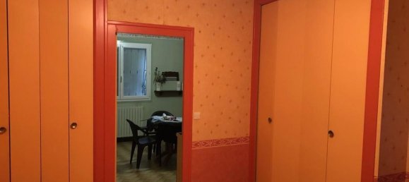 3 Schlafzimmer Wohnung in La Chatre, France, Nr. 68523 6