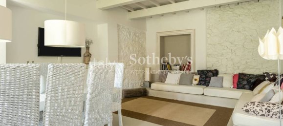 5 bedrooms House in Lucca, Italy No. 119214 11