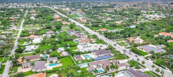 5 dormitorios villa en venta en Miami, Miami-Dade, Florida, USA № 615311 29