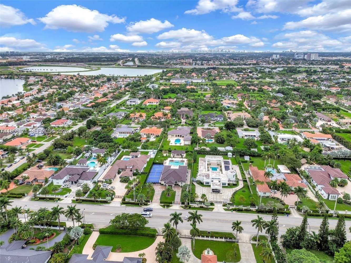 5 dormitorios villa en venta en Miami, Miami-Dade, Florida, USA № 615311