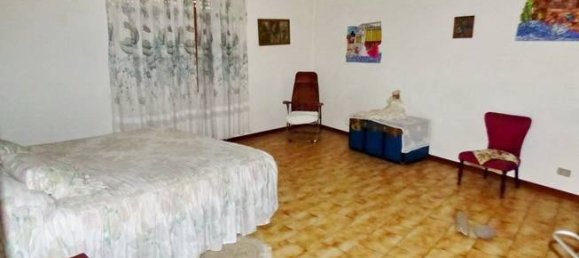 4 chambres Villa à Solarussa, Italy No. 66051 10