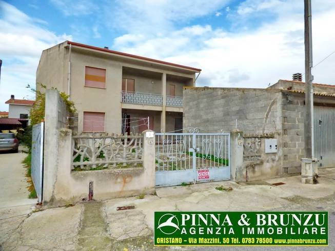 4 chambres Villa à Solarussa, Italy No. 66051