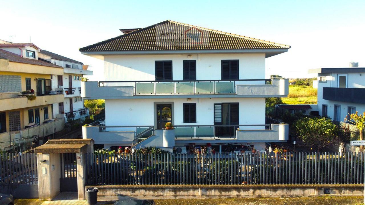 15 rooms Villa in Avola, Italy No. 23868