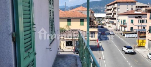 4 bedrooms House in Chiavari, Italy No. 288829 19