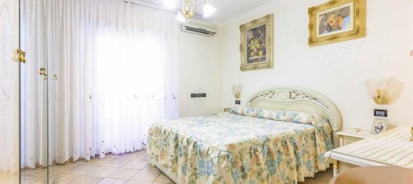 Villa de 7 habitaciónes en Guidonia Montecelio, Italy No. 23122 29