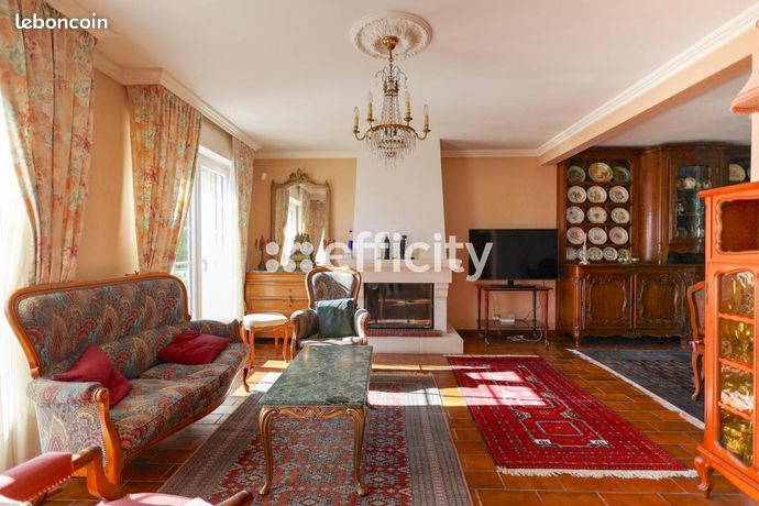 4 Schlafzimmer Haus in Larmor-Plage, France, Nr. 310389