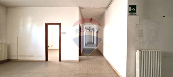 5-salle Bureau à Chieti, Italy No. 302219 10